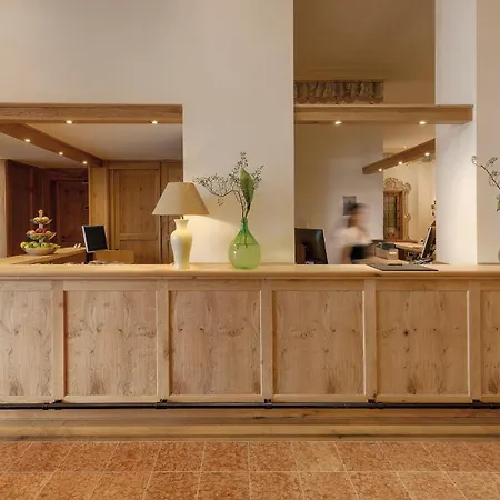 Hotell Excelsior 4*
