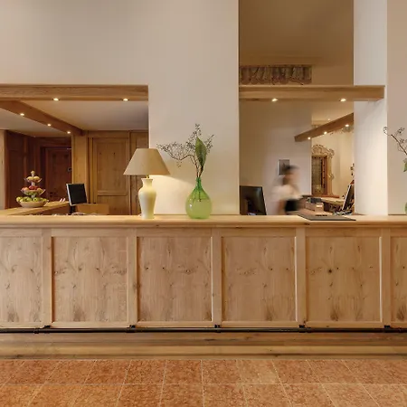 Отель Excelsior By Geisel 4*