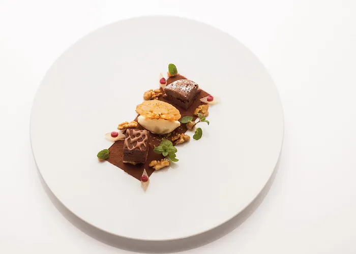 Excelsior By Geisel Hotel