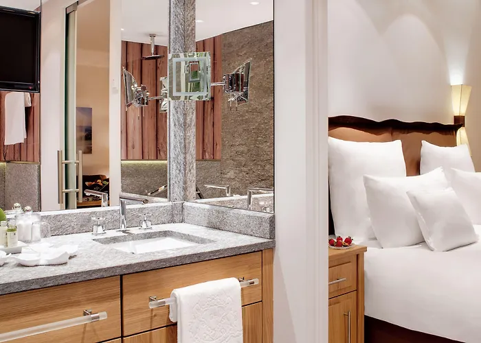 Excelsior By Geisel Múnich