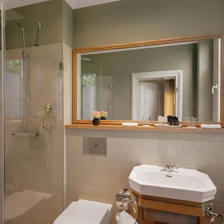 ホテル Excelsior By Geisel 4*