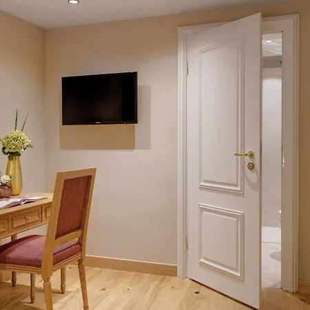 Excelsior By Geisel ホテル