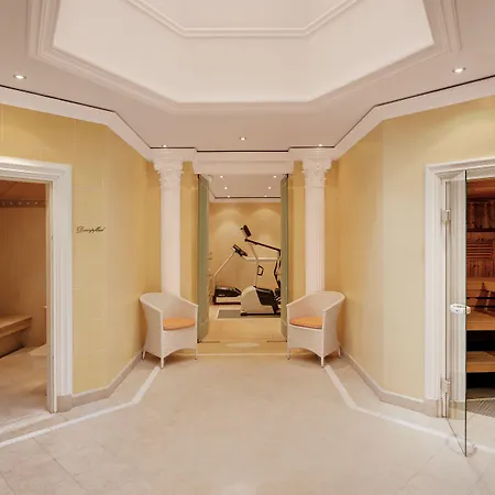 ホテル Excelsior By Geisel