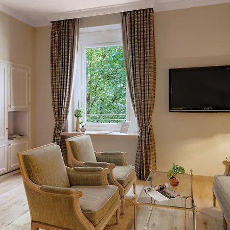 ホテル Excelsior By Geisel 4*