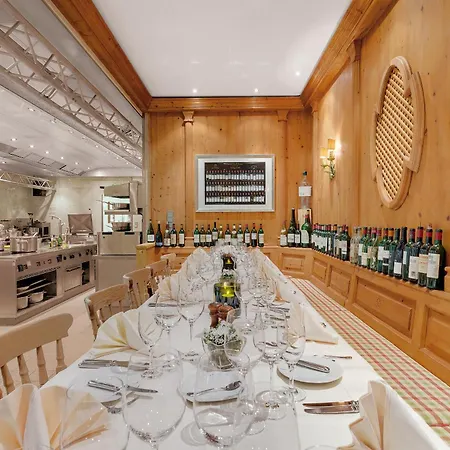 Excelsior By Geisel ホテル